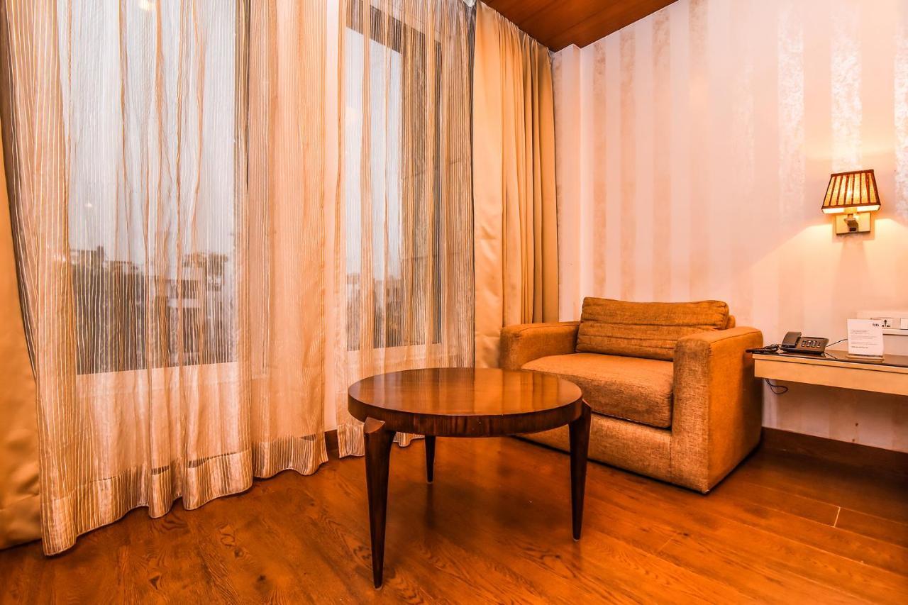Fabhotel Prime The New Heaven 뉴델리 외부 사진